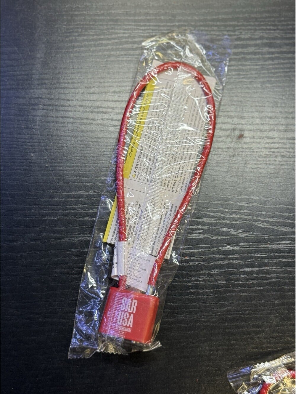SAR USA Red Cable Gun Lock w/ Keys Firearm Safety Lock New Sealed